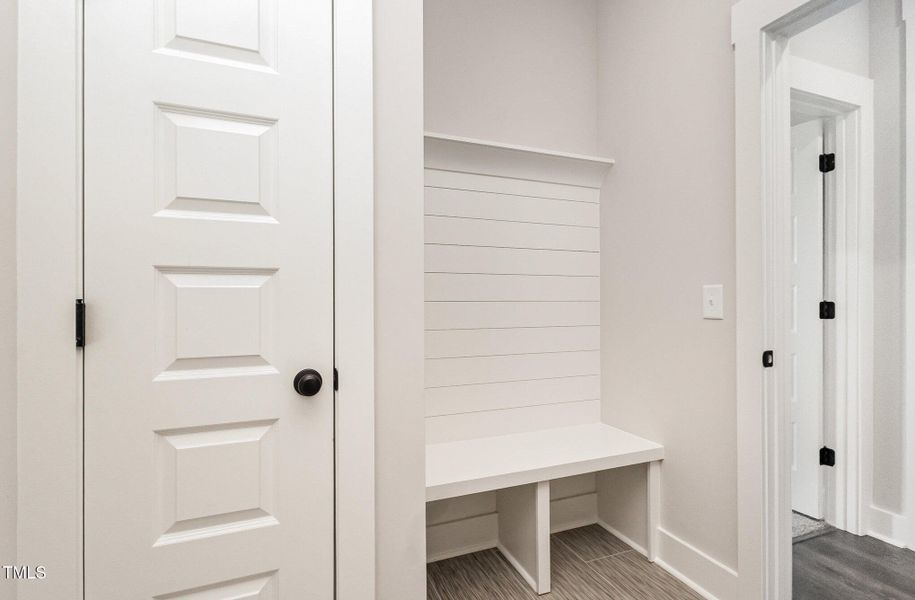 022_kv0a0583-edit_292