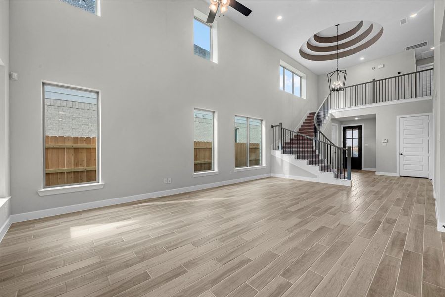 Spacious, unfurnished interior of a new home in Elyson, Katy (Image 11).