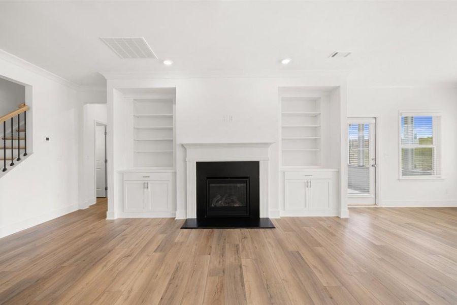 Spacious, unfurnished interior of a new home in The Court at Gainesville Township, Gainesville (Image 23).
