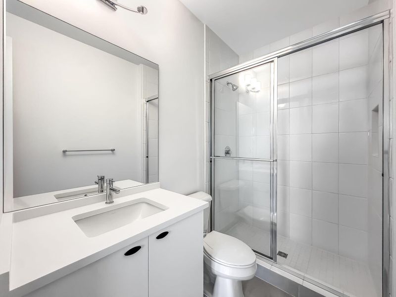 71-web-or-mls-JOY06615