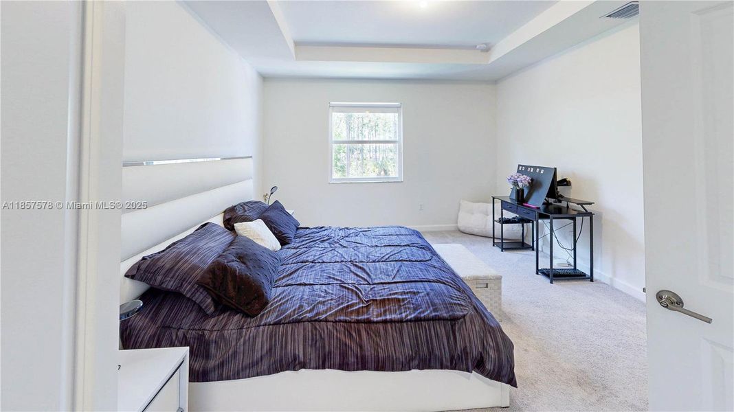 Furnished interior view inside a new home in , Homestead (Image 16).