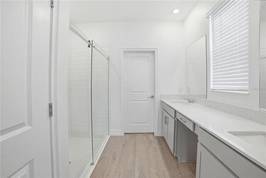 Furnished interior view inside a new home in Stonegate Preserve, Palmetto (Image 8).