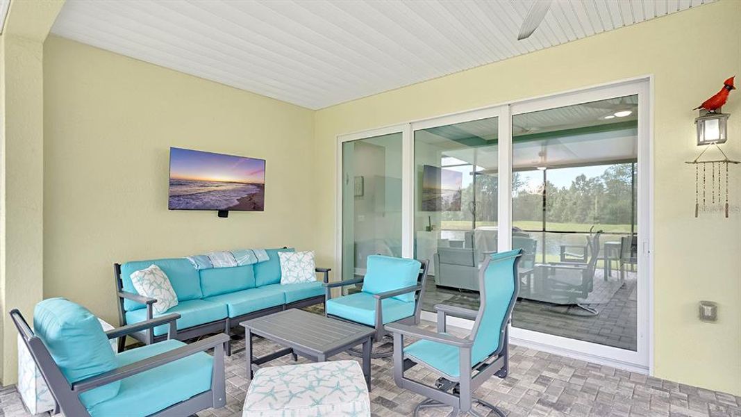 Exterior details and patio area of a home in , Daytona Beach (Image 23).