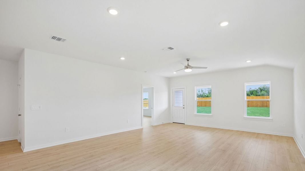 Spacious, unfurnished interior of a new home in Trails at Wildhorse, Austin (Image 14). Spacious, unfurnished interior of a new home in Trails at Wildhorse, Austin (Image 14).