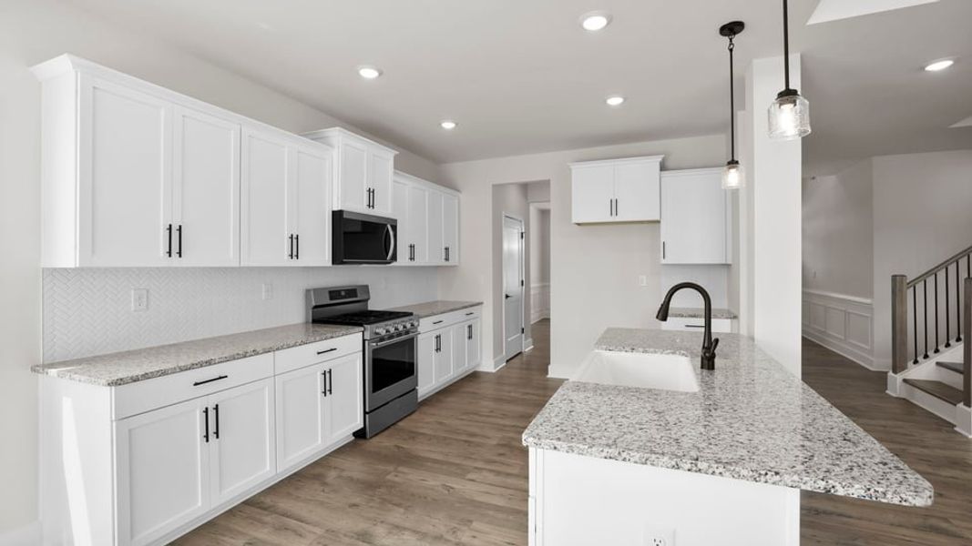 Furnished interior view inside a new home in Alder Pond, Campobello (Image 7).