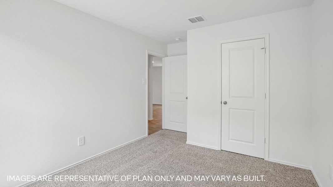 Spacious, unfurnished interior of a new home in Prairie Lakes, Buda (Image 24).