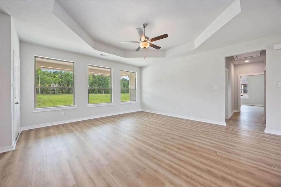 Open-concept family space with plenty of room for gatherings. Open-concept family space with plenty of room for gatherings.