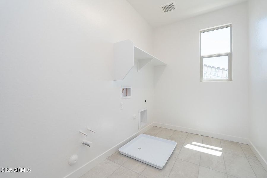 Tri Pointe Soleo 515 - Laundry-1MLS Tri Pointe Soleo 515 - Laundry-1MLS