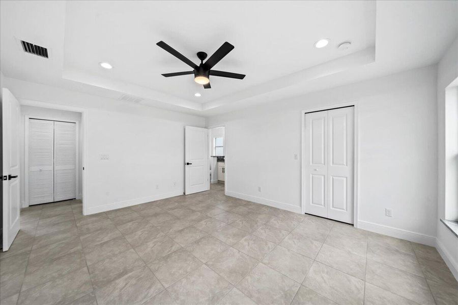 Spacious, unfurnished interior of a new home in , Palm Bay (Image 8). Spacious, unfurnished interior of a new home in , Palm Bay (Image 8).