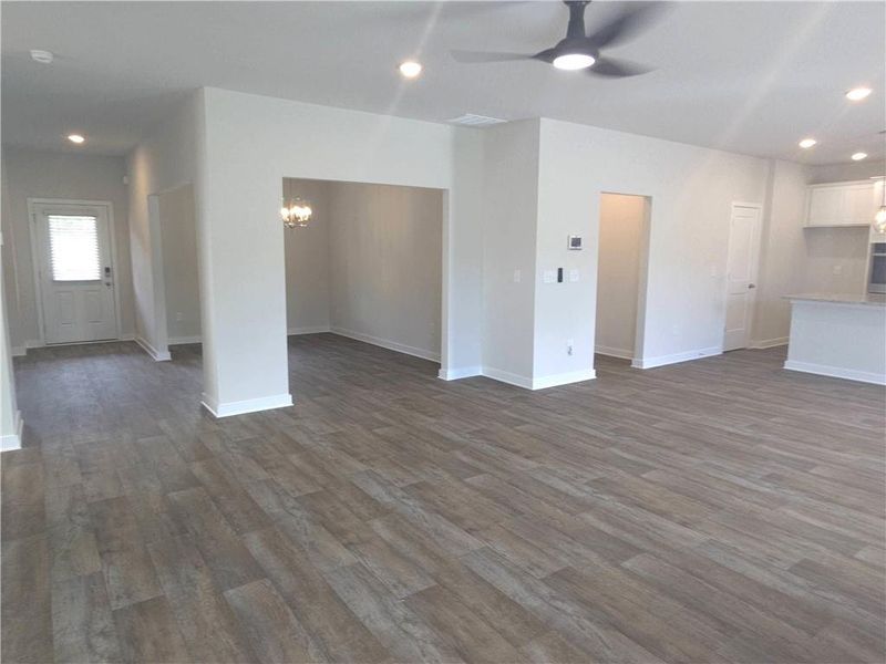 Spacious, unfurnished interior of a new home in Southern Hills, McDonough (Image 17).
