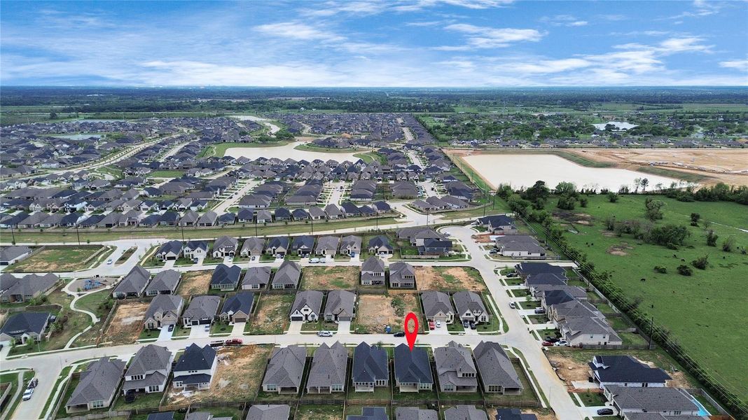 Image 10 of a home in Amira: Heritage Collection.