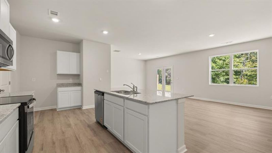 Furnished interior view inside a new home in Rolling Meadows, Jasper (Image 6).