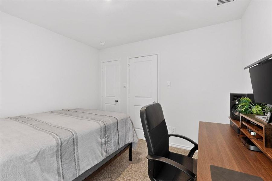 Furnished interior view inside a new home in , Lavon (Image 12). Furnished interior view inside a new home in , Lavon (Image 12).