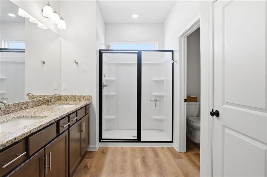 Furnished interior view inside a new home in , Jasper (Image 28).