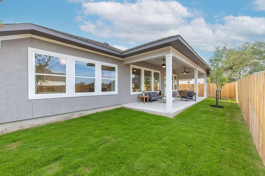 Representative exterior details of a home built from the The Rymer by David Weekley Homes in Davis Ranch 60', San Antonio (Image 2).