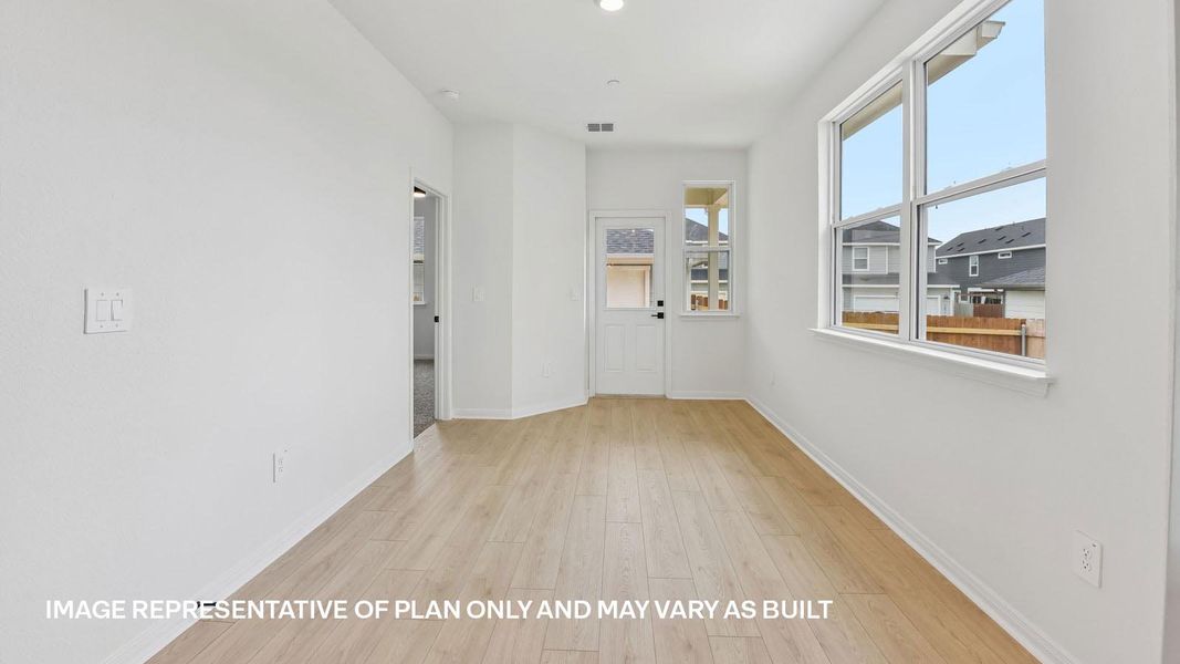 Spacious, unfurnished interior of a new home in Avery Centre, Round Rock (Image 34).