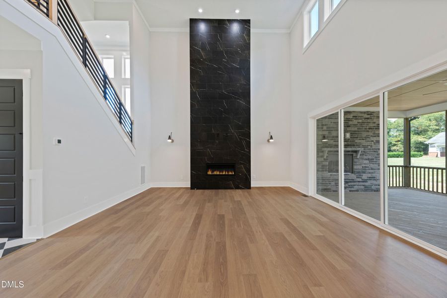 RGA-0436-00_Champlain A_Family Room-1 RGA-0436-00_Champlain A_Family Room-1