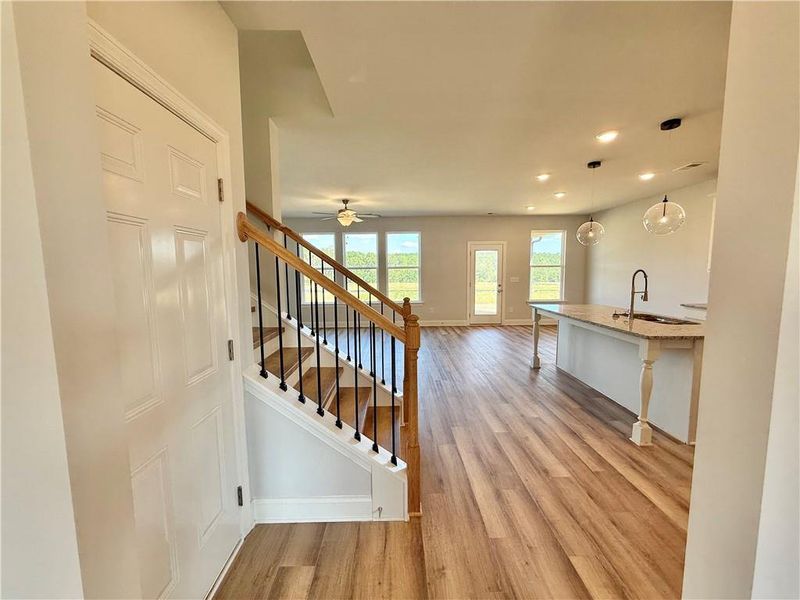 Spacious, unfurnished interior of a new home in , Bonaire (Image 19).