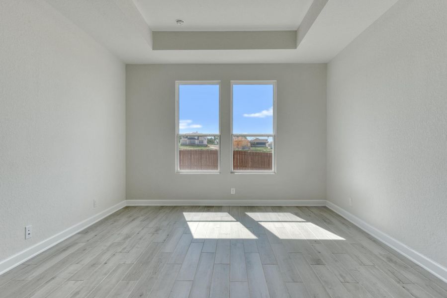 Representative unfurnished interior of a home built from the Leander by Ashton Woods in Saddlebrook Ranch, Schertz (Image 16). Representative unfurnished interior of a home built from the Leander by Ashton Woods in Saddlebrook Ranch, Schertz (Image 16).