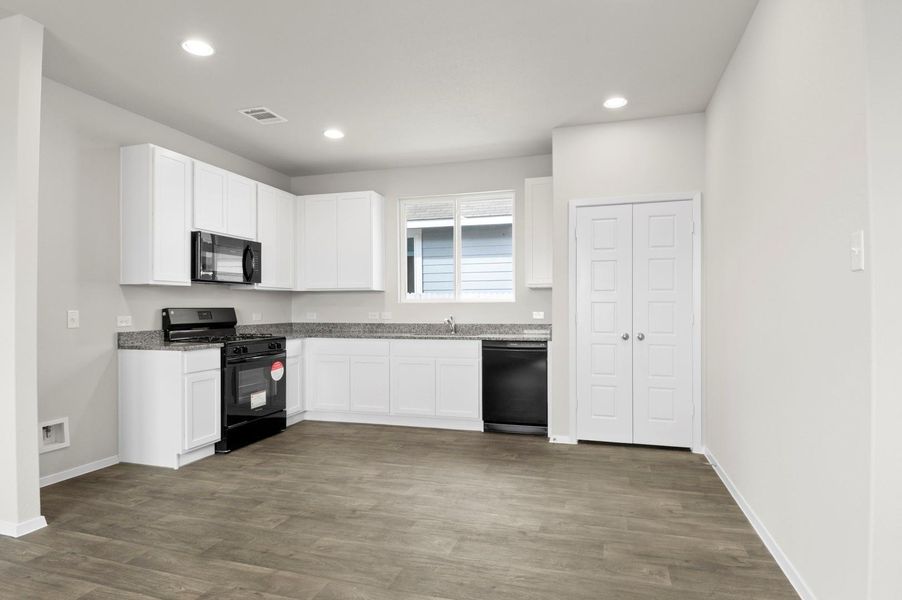 Furnished interior view inside a new home in Casetta Ranch, Kyle (Image 11).