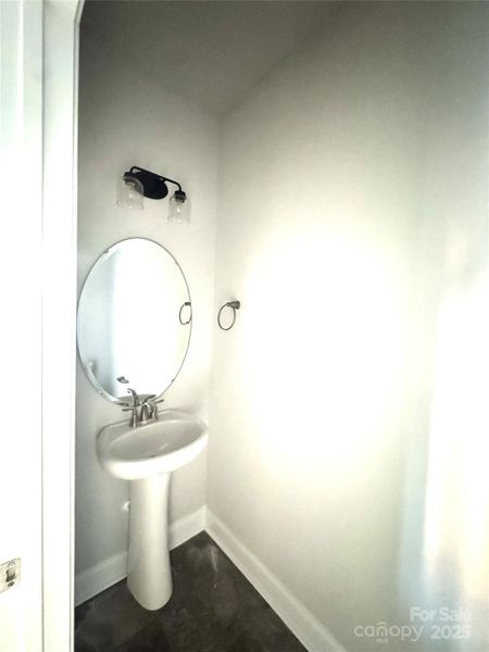 Image 29 of a home in .