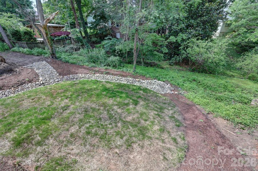Natural landscape and outdoor views near  in Asheville (Image 36).