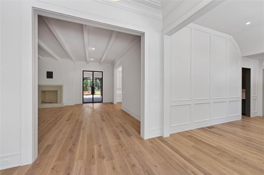Spacious, unfurnished interior of a new home in , Atlanta (Image 35). Spacious, unfurnished interior of a new home in , Atlanta (Image 35).