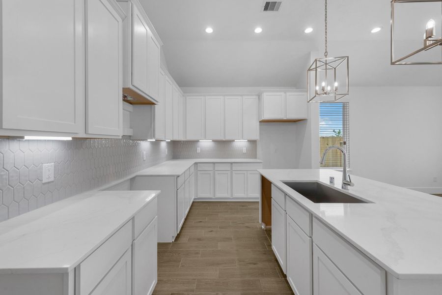 Furnished interior view inside a new home in Beacon Hill, Waller (Image 13).