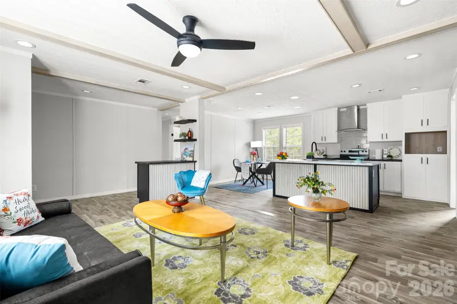 Furnished interior view inside a new home in , Jefferson (Image 3).