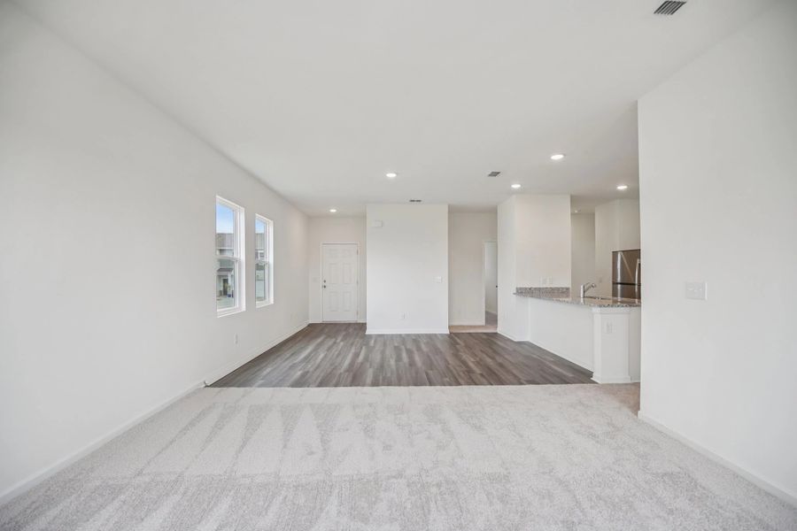 Representative unfurnished interior of a home built from the Larissa by Starlight Homes in Ashland, Angleton (Image 16). Representative unfurnished interior of a home built from the Larissa by Starlight Homes in Ashland, Angleton (Image 16).
