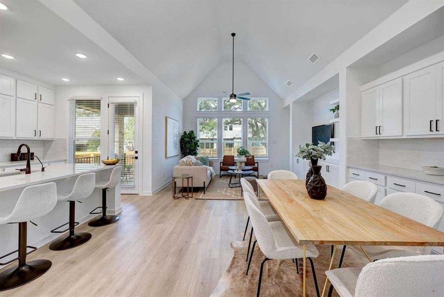 Dining Room/Kitchen