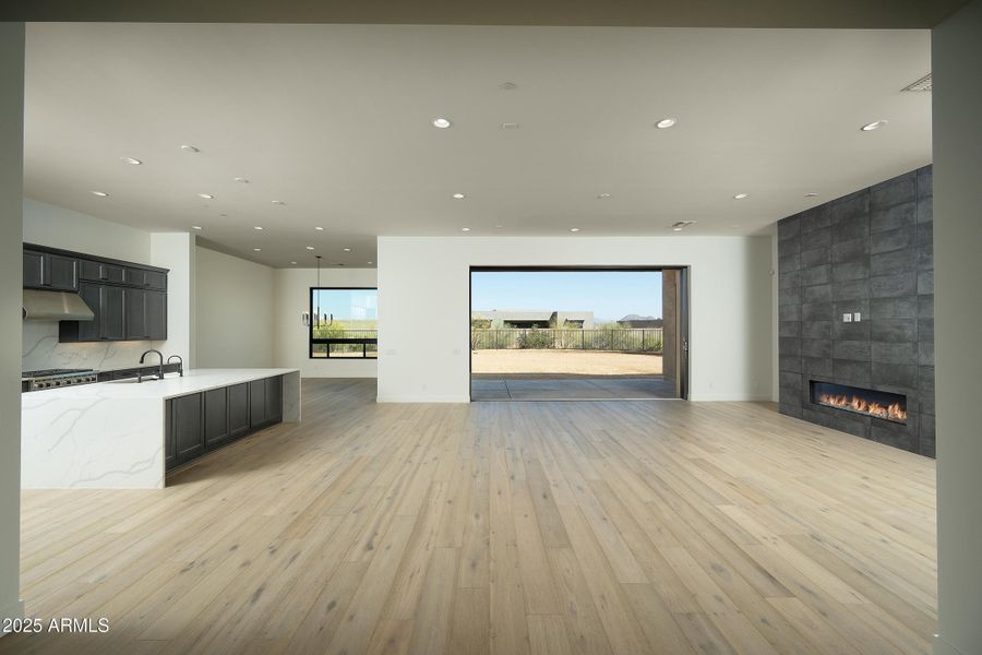 Indoor/Outdoor Living Indoor/Outdoor Living