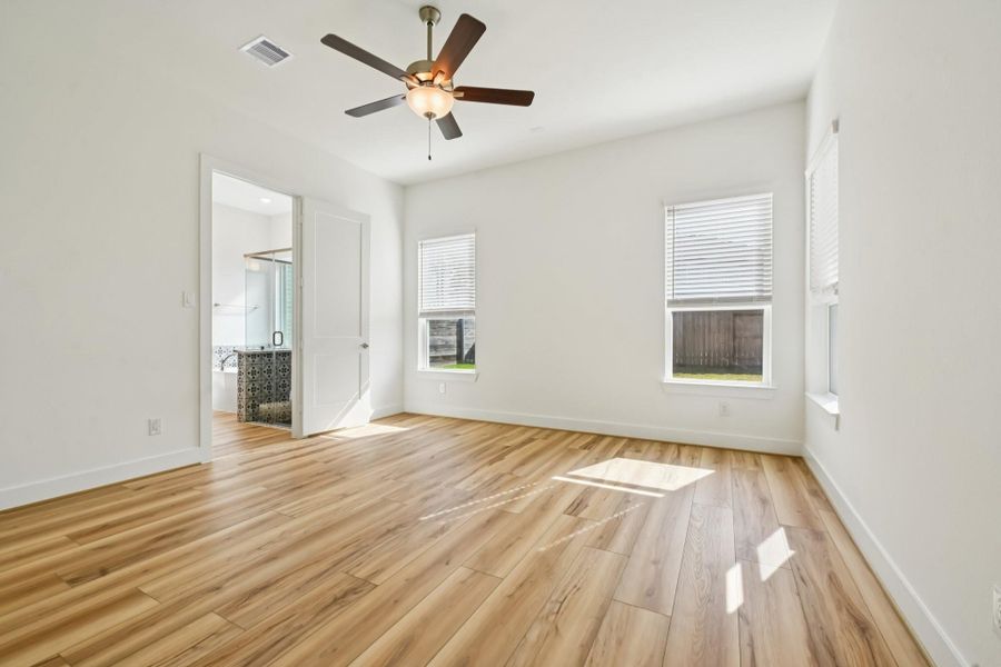 Spacious, unfurnished interior of a new home in Artavia, Conroe (Image 32). Spacious, unfurnished interior of a new home in Artavia, Conroe (Image 32).
