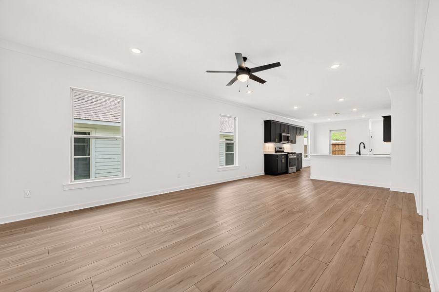 Spacious, unfurnished interior of a new home in Mostyn Springs, Magnolia (Image 23).
