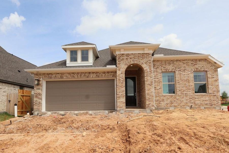 Welcome to The Broadacre by David Weekley Homes. **HOME ESTIMATED TO BE COMPLETE MAY 2026**