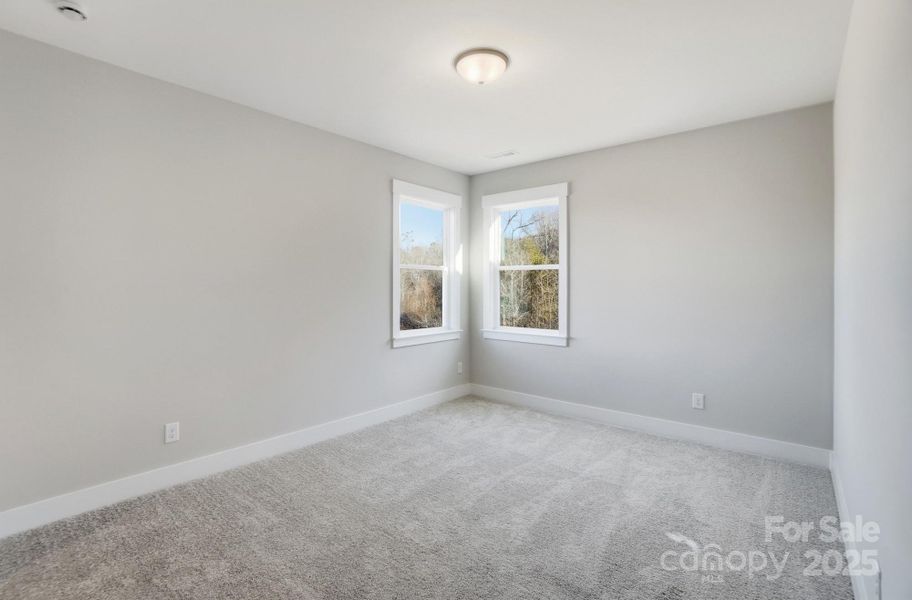 Spacious, unfurnished interior of a new home in Robinson Oaks, Gastonia (Image 38).