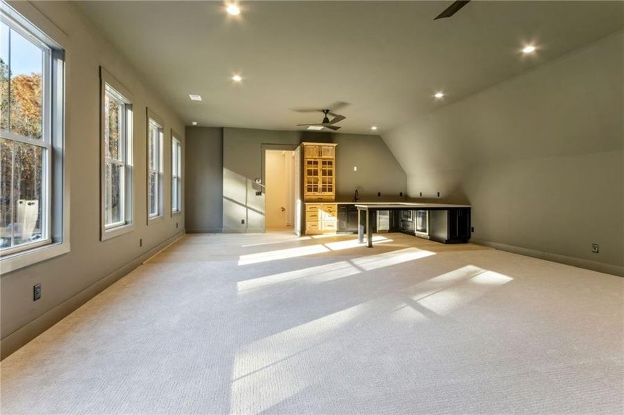Spacious, unfurnished interior of a new home in , Dallas (Image 54). Spacious, unfurnished interior of a new home in , Dallas (Image 54).
