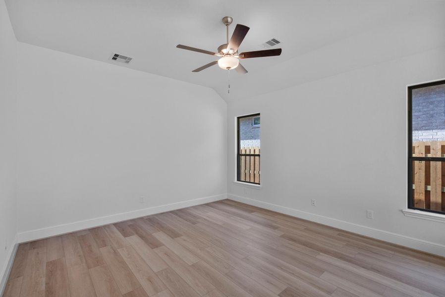 Spacious, unfurnished interior of a new home in Colton, Montgomery (Image 15). Spacious, unfurnished interior of a new home in Colton, Montgomery (Image 15).