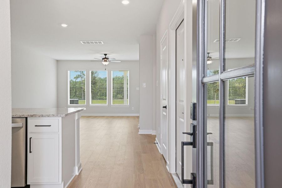 Spacious, unfurnished interior of a new home in Magnolia Woods, Magnolia (Image 15). Spacious, unfurnished interior of a new home in Magnolia Woods, Magnolia (Image 15).