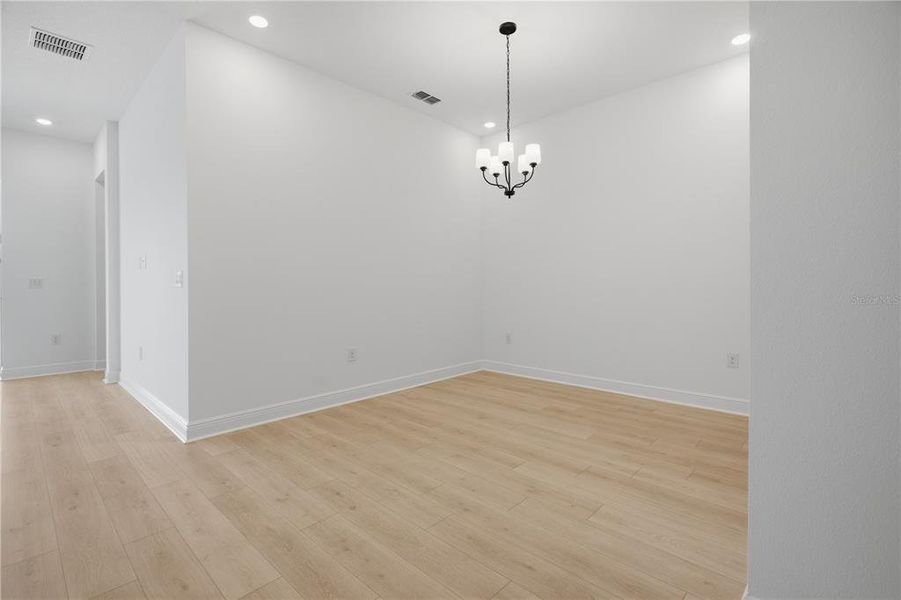 Spacious, unfurnished interior of a new home in Bella Collina, Montverde (Image 35).