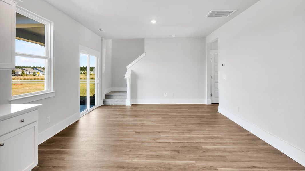 Spacious, unfurnished interior of a new home in The Pines at Blake Farm, Wilmington (Image 17).