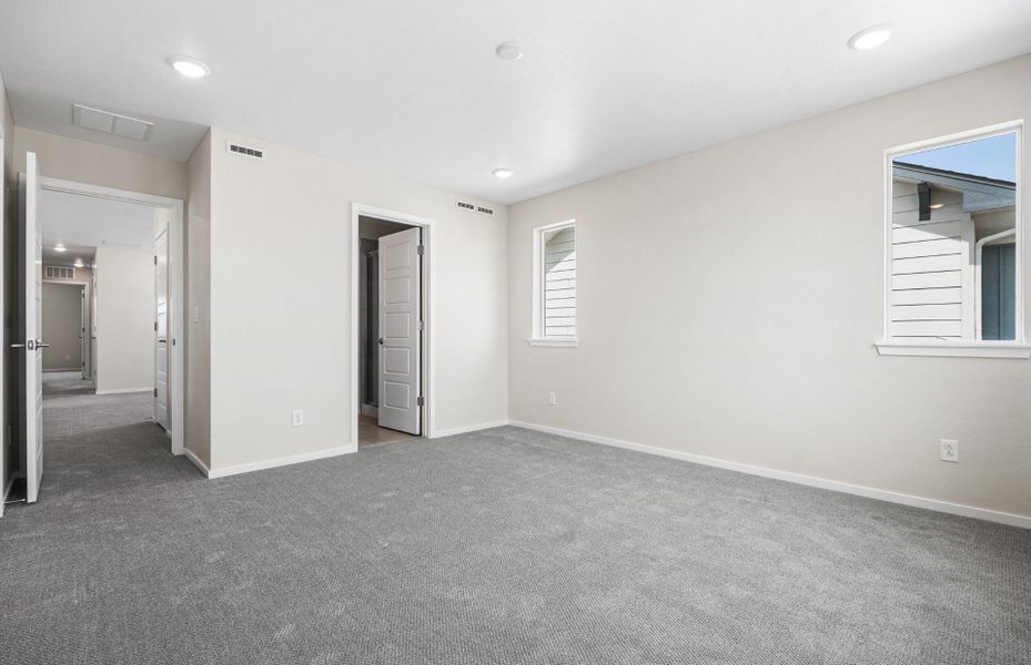 Spacious, unfurnished interior of a new home in Barefoot Village, Firestone (Image 31). Spacious, unfurnished interior of a new home in Barefoot Village, Firestone (Image 31).