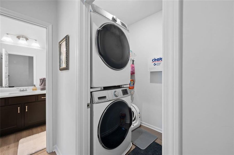 Furnished interior view inside a new home in , Cartersville (Image 27).