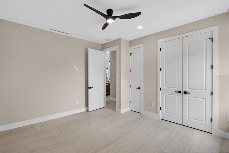 Spacious, unfurnished interior of a new home in , Cape Coral (Image 30). Spacious, unfurnished interior of a new home in , Cape Coral (Image 30).