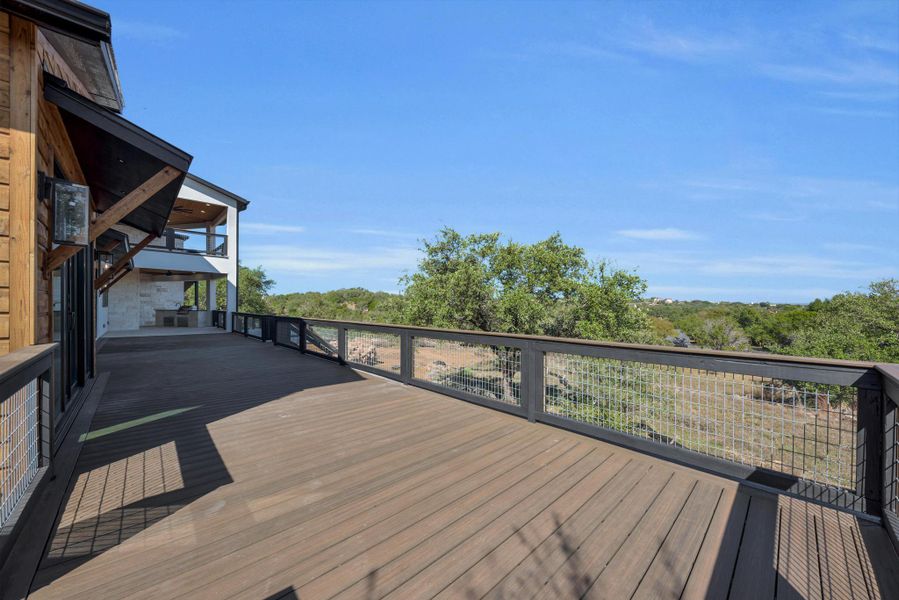 Exterior details and patio area of a home in , Horseshoe Bay (Image 24).