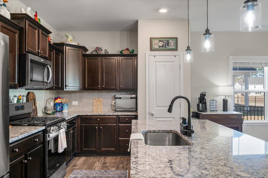 Furnished interior view inside a new home in , Ravenel (Image 18).