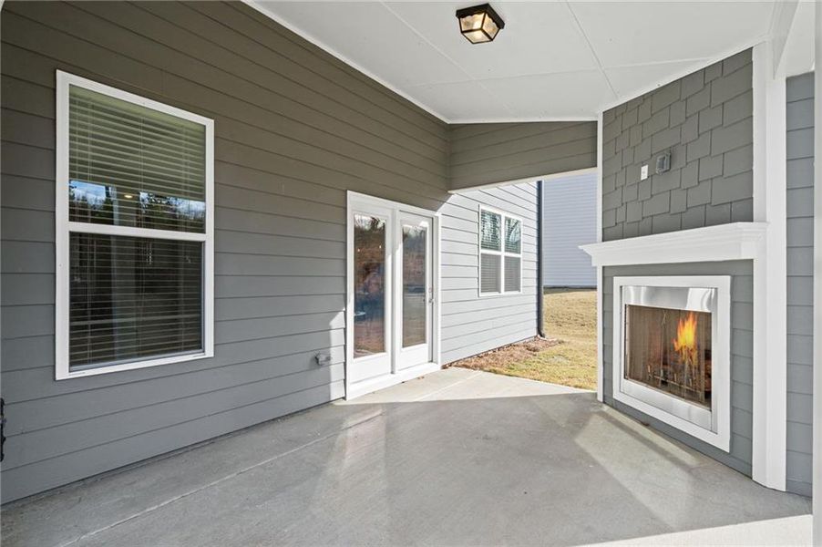 Exterior details and patio area of a home in Overlook at Marina Bay, Gainesville (Image 4).