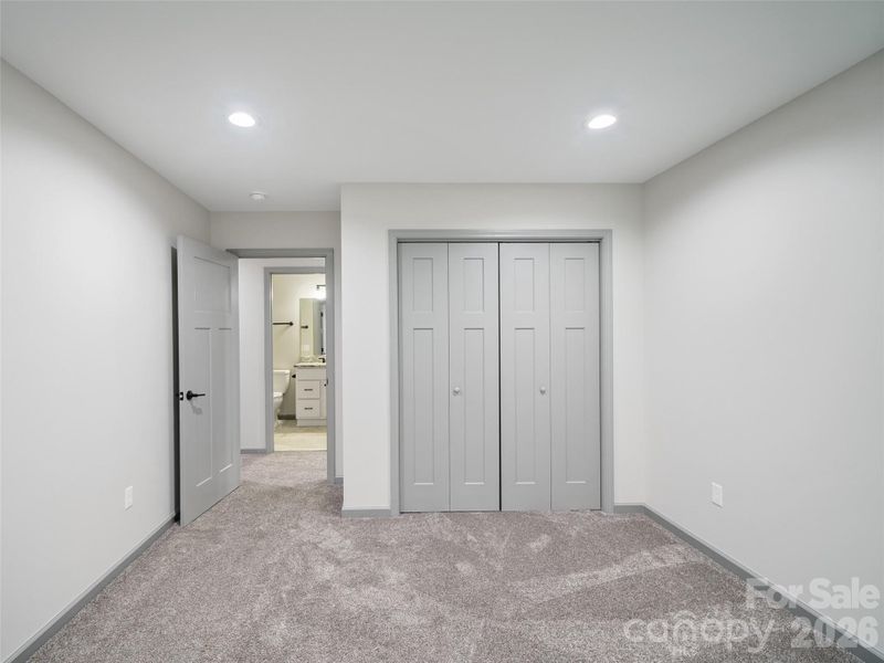Spacious, unfurnished interior of a new home in , Burnsville (Image 18). Spacious, unfurnished interior of a new home in , Burnsville (Image 18).