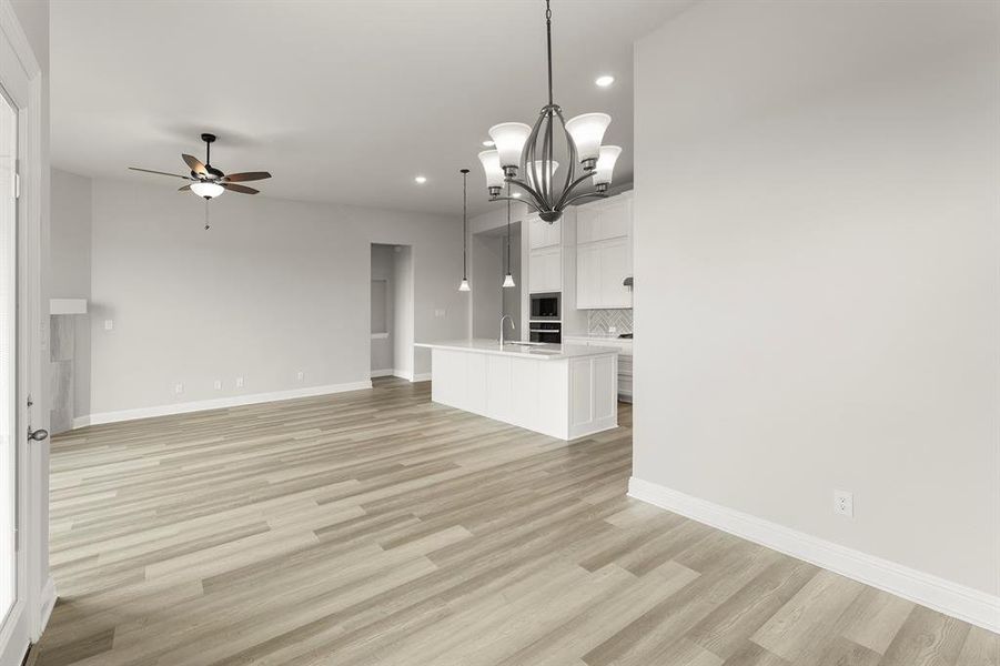 07. 3231 Tobias - Dining (2) 07. 3231 Tobias - Dining (2)