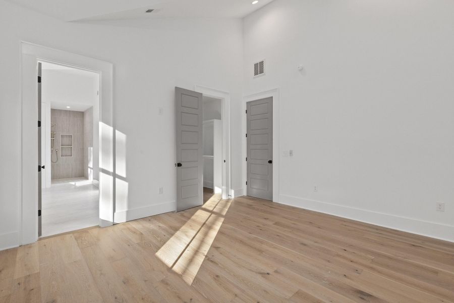 Spacious, unfurnished interior of a new home in , Johns Island (Image 57).